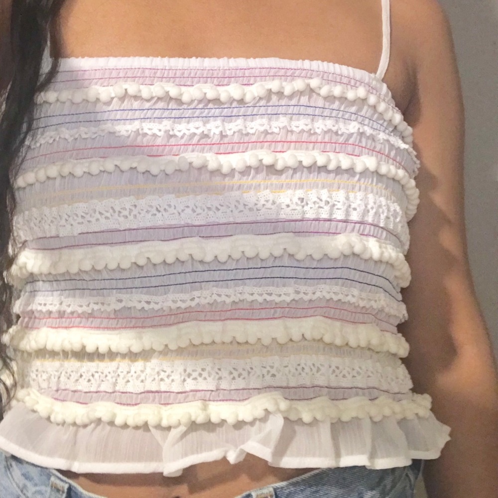 Adorable FOREVER21 Ruffle Pom Pom Tank Top